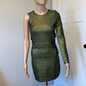 Bebe dress size Medium, olive green color